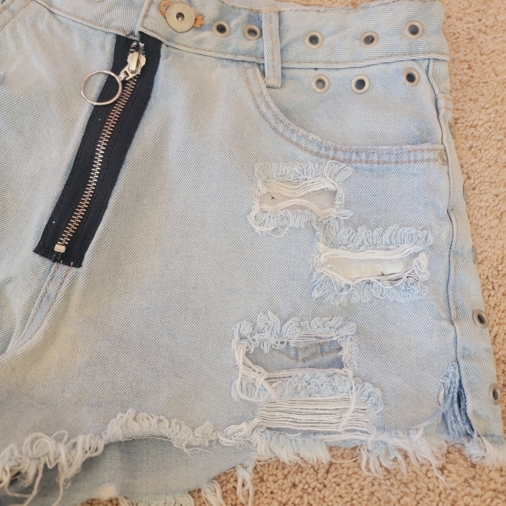 Zara Denim Shorts 6 - Picture 2 of 11